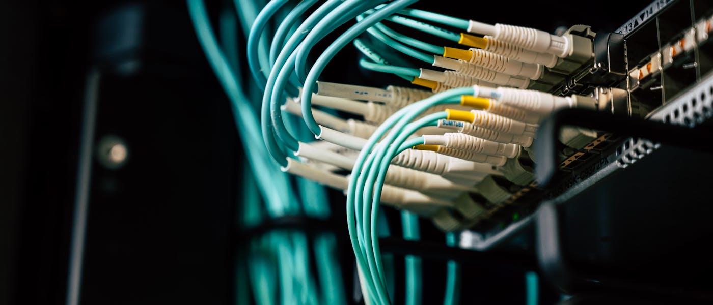 Network as a Service technology concept showing cloud-connected business infrastructure